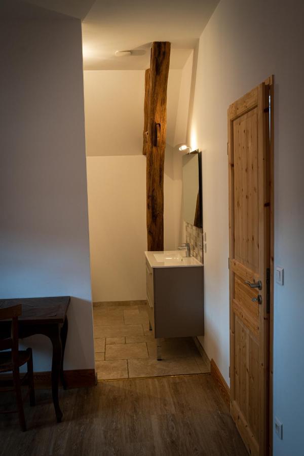 Gite Du Chateau La Bussiere  Exterior photo